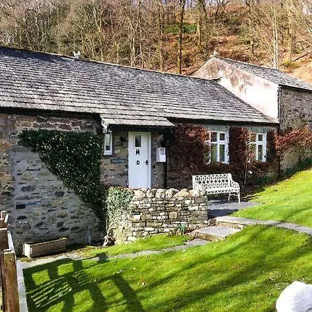 Dove Cottage, Ulverston * Rusland